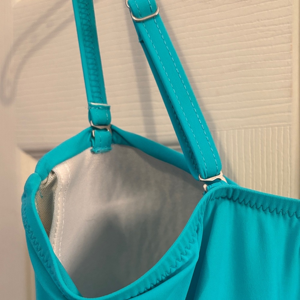 Turquoise Ruched Swimsuit - Picture 3 of 11